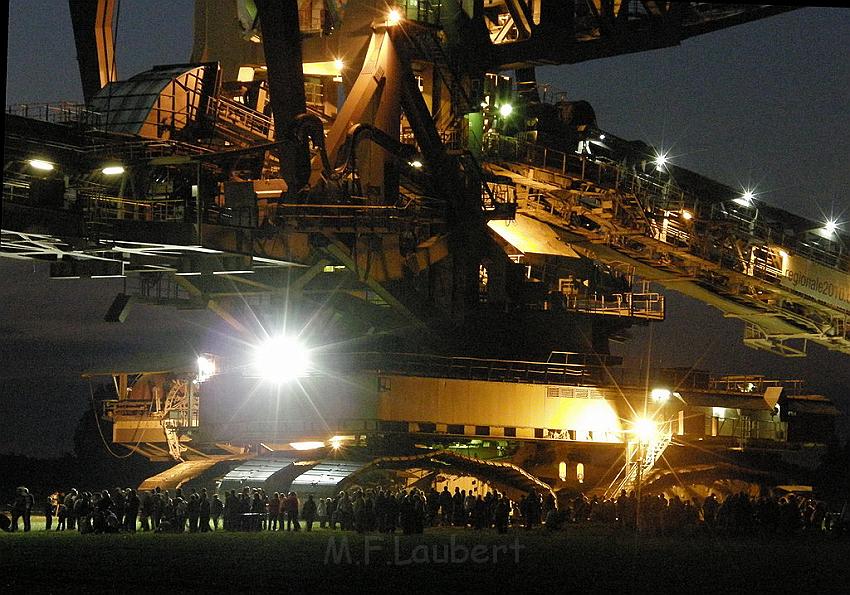 Bagger auf Reisen P300.JPG